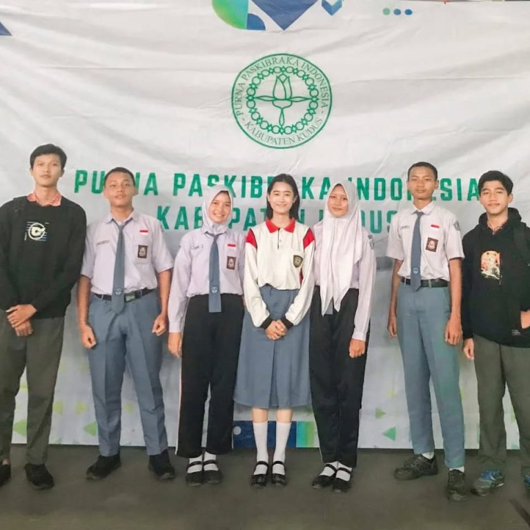 Siswa-siswi SMKN 3 Kudus mengikuti seleksi Paskibraka Kabupaten Kudus Tahun 2023
