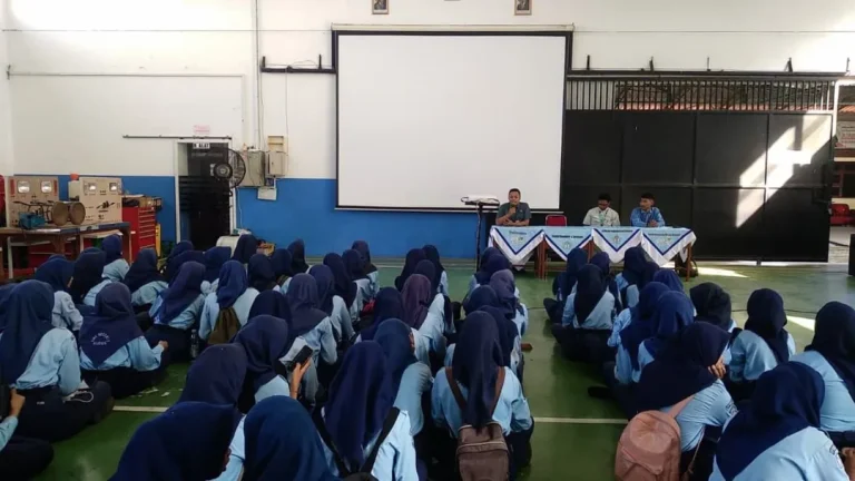 Sosialisasi sekaligus perekrutan dari PT PNM (PT Permodalan Nasional Madani) Sosialisasi sekaligus perekrutan dari PT PNM (PT Permodalan Nasional Madani)