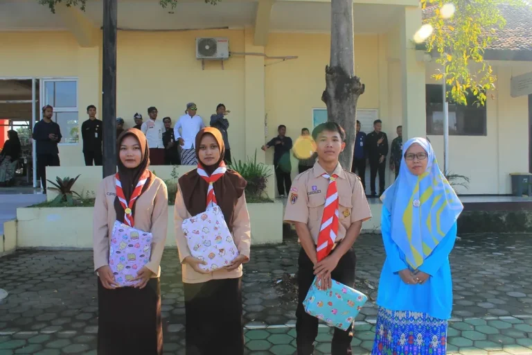 Apresiasi kepada siswa-siswi berprestasi SMK Negeri 3 Kudus